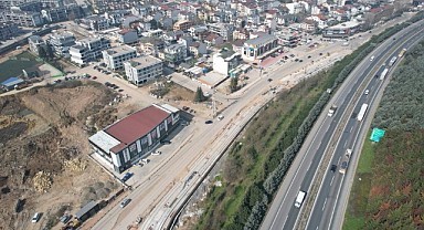 Trafiğe kapatılan menfez yeniden açıldı