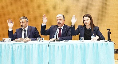 Başkan Ömeroğlu, “İsrail’i lanetliyorum!”