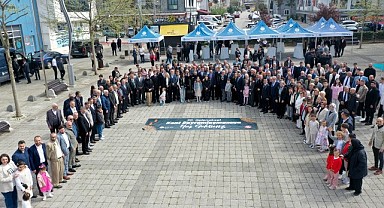 Bayram coşkusu birlikte yaşandı