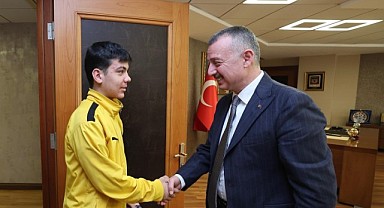 Büyükakın Efe Kartal’ı makamında ağırladı