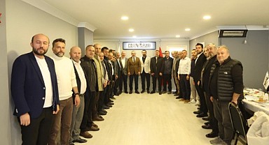 Büyükakın iş insanlarıyla bir araya geldi