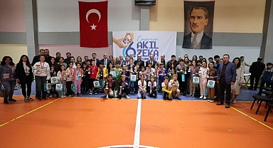 Çayırova'da zihinler yarıştı, kazanan gelecek oldu