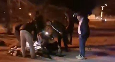 İki motosiklet koç gibi çarpıştı!