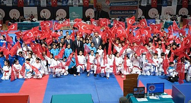 Karatenin kalbi Kocaeli’nde atıyor
