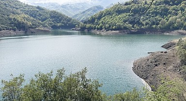 Kocaeli’de karlar eriyor, barajlar dolmuyor