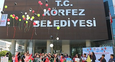 Körfez’de balonlar Gazze için uçuruldu