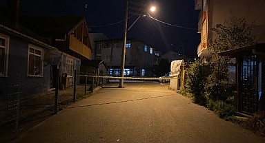 Tartıştığı şahsı boynundan bıçaklayıp kaçtılar!