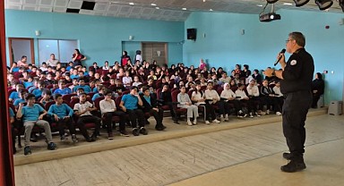 900 öğrenciye afet farkındalık eğitimi verildi