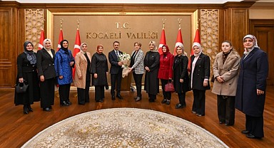 AK Kadınlar Aktaş’ı ziyaret etti