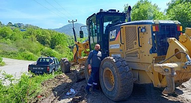 Başiskele’de iş makinaları bakımdan geçiyor
