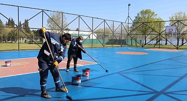 Basketbol sahaları elden geçiriliyor