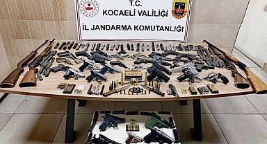 Derince’de ruhsatsız 18 silah bulundu