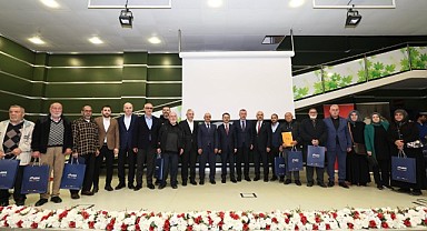 Gebze’de 36 bin 80 tapu hak sahiplerine teslim edildi