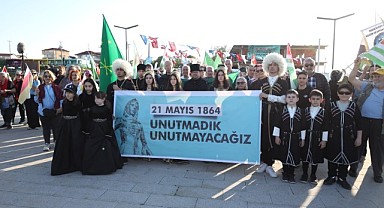 Kafkas halklarının yaşadığı acı anma töreniyle hatırlandı