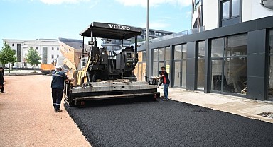 Kartepe’de 930 ton asfalt serimi yapıldı