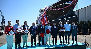 Quantus Balıkçı Gemisi denize indirildi