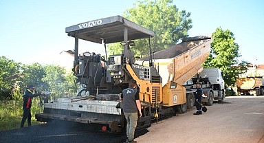 Rahmiye Mahallesi’ne 430 ton asfalt serildi