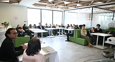 Vural, Kartepeli gençlerle bir araya geldi