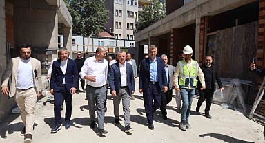 Büyükakın, Gölcük Kentsel Dönüşüm Projesi’ni inceledi