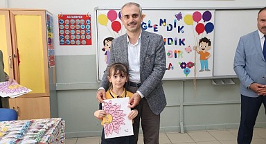 Çayırova’da karne heyecanı yaşandı