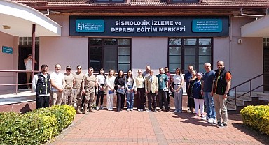 Emniyet personeline deprem eğitimi verildi