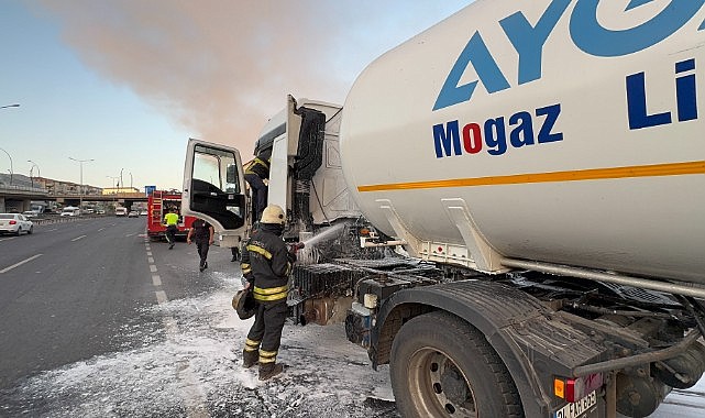 Gaz yüklü tankerin motorunda çıkan yangın korkuttu