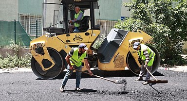 Gebze’de sıcak asfalt serimi hız kazandı
