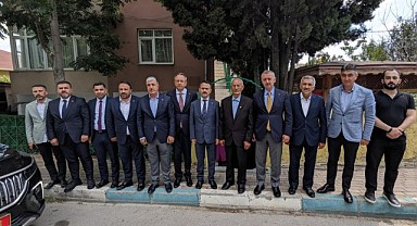 Aktaş ve Büyükakın, Şehit Karadaş'ın ailesini unutmadı