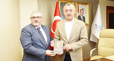 Başkan Büyükakın’a YRP ziyareti