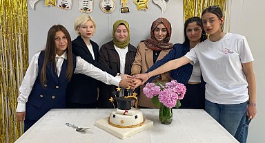 Beyaz Kalpler’in aşçı yardımcıları mezun oldu