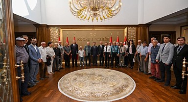 Huzurevi sakinleri Vali Aktaş’ı ziyaret etti