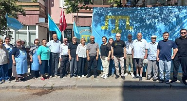 Kırım Türkleri Bayrak Günü’nde bir araya geldi