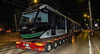 Kocaeli’nin 7. tramvayı raylara indi!