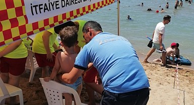 Sahilde kaybolan çocuklar ailelerine teslim edildi