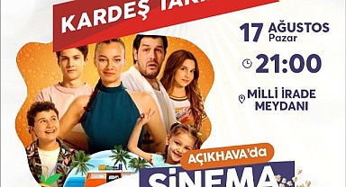 Açık havada sinema keyfi devam ediyor