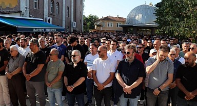 Bariyere çarpıp can vermişti! Defnedildi