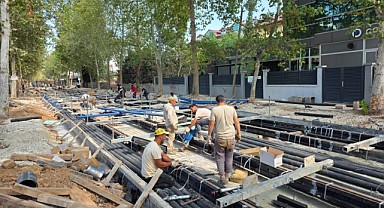 Büyükşehir, şehri demir ağlarla örüyor