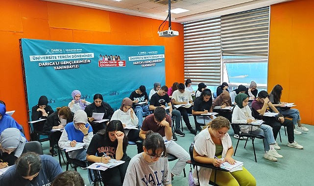 Darıca’da ücretsiz eğitim kursları meyvesini verdi