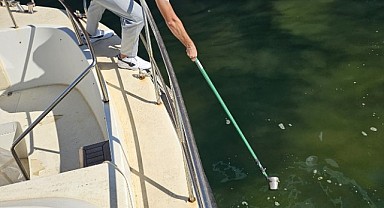 Denizi kirleten gemi suçüstü yakalandı