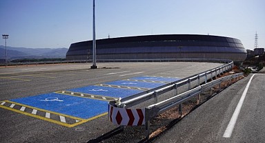 Doksan araçlık misafir otoparkı hizmete girdi