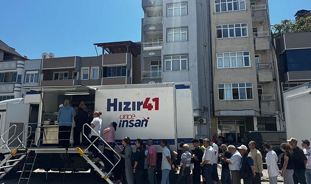 Hızır 41, depremzedeleri yalnız bırakmıyor