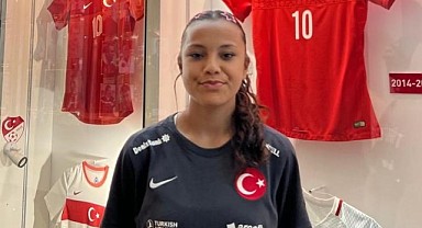 Kocaeli’nin gururu Ravza U15 Kız Milli Takımı'na davet edildi
