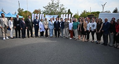 Madak ve Vali Aktaş sanat sokağı açılışına katıldı