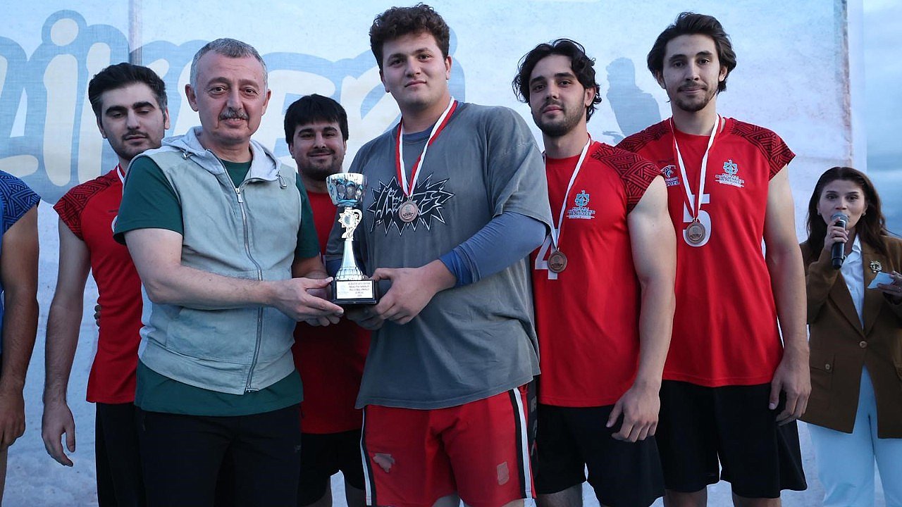 Ödüllü Plaj Şenlikleri başladı