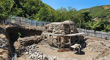 Tarihi Osmanlı hamamı aslına uygun restore ediliyor