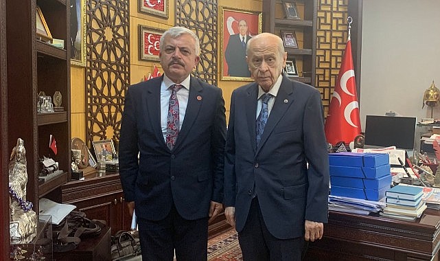 Batı, görevde geçen bir yılını değerlendirdi