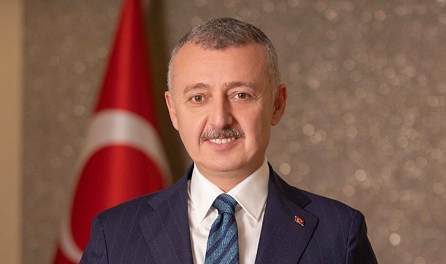 Büyükakın, okula yeni başlayan miniklere başarılar diledi