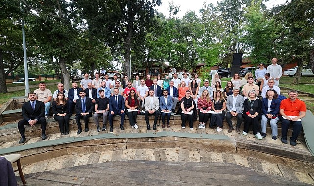 Büyükakın, soydaş gençlerle bir araya geldi