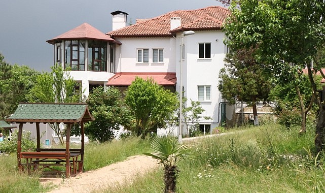 Büyükşehir, bağımlılıkla mücadelede umut oluyor
