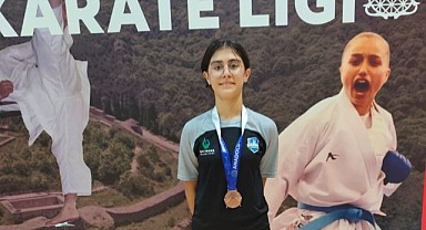 Çayırovalı karateciler, turnuvadan madalya ile döndü